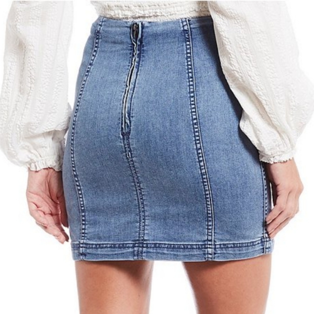 Free People Denim/Jean Mini Skirt Sz - Picture 7 of 11